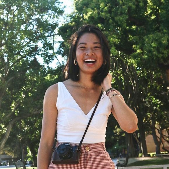 Meet your Posher, Annie - Picture 1 of 1